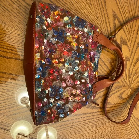 Colorful Floral Crossbody Bag - Picture 4 of 5